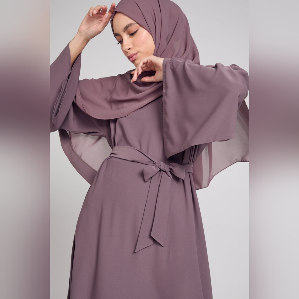 Flared Sleeve Umbrella Cut Closed Abaya - Twilight Mauve